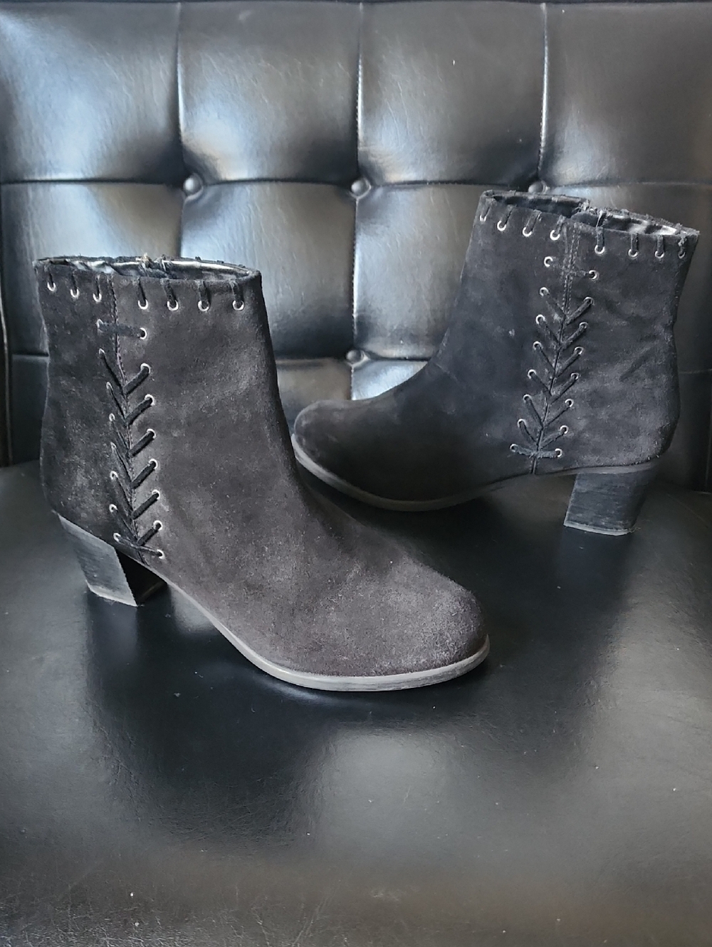 Matisse STELLAR Black Suede Ankle Boots Size 11W Whipstitch Detail Boho Western